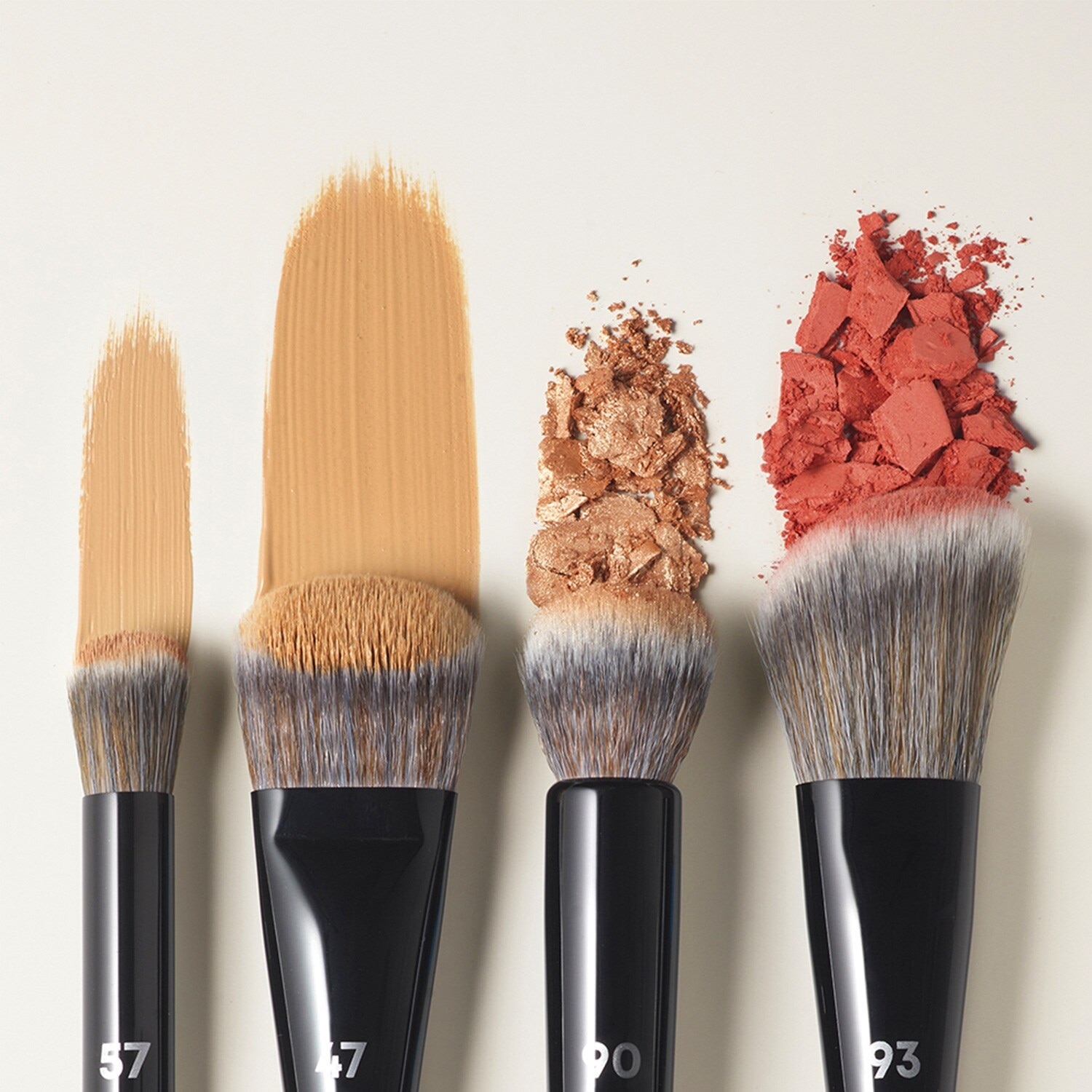 PRO HIGHLIGHTER BRUSH 90 BROCHA PARA ILUMINADOR Sephora MX